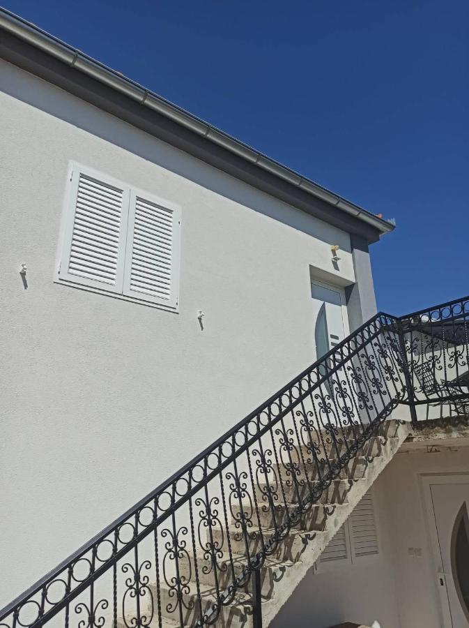 Apartman Stella Rovanjska Εξωτερικό φωτογραφία